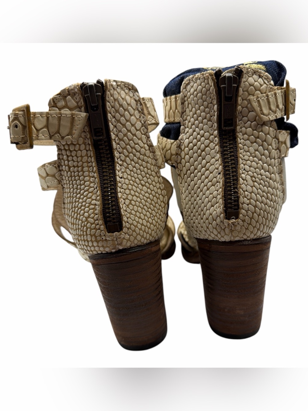 NEW Freebird by Steven Rare Claw Python Snake Heel Sandals Strappy Cream Size 9 - Picture 8 of 9